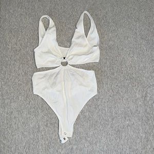 Whit Cut out Bodysuit